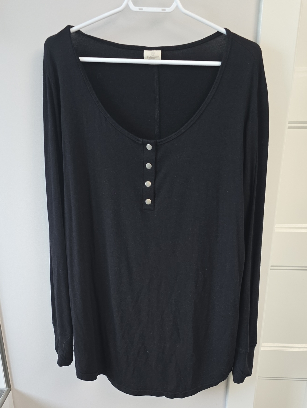 Women’s Black Long-Sleeve Henley Top - Scoop Neck